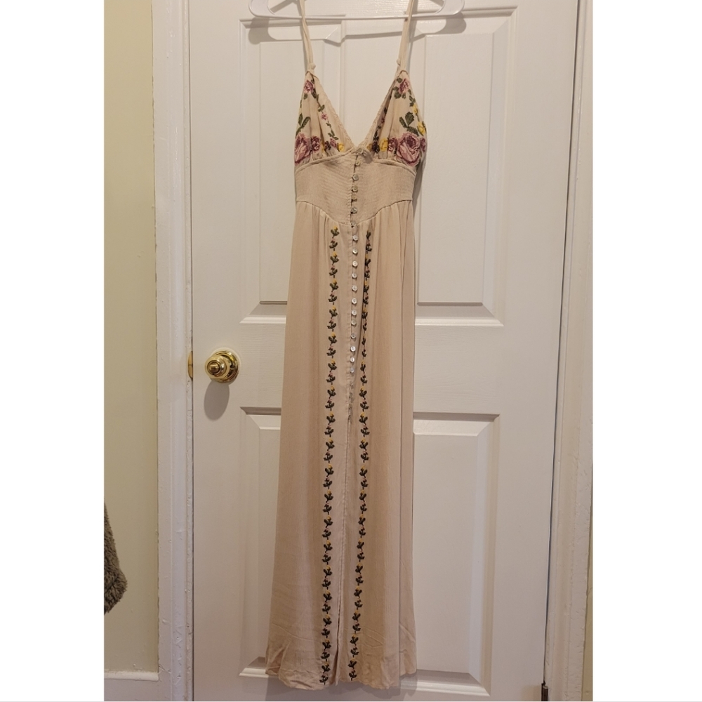 NWT Maxi dress